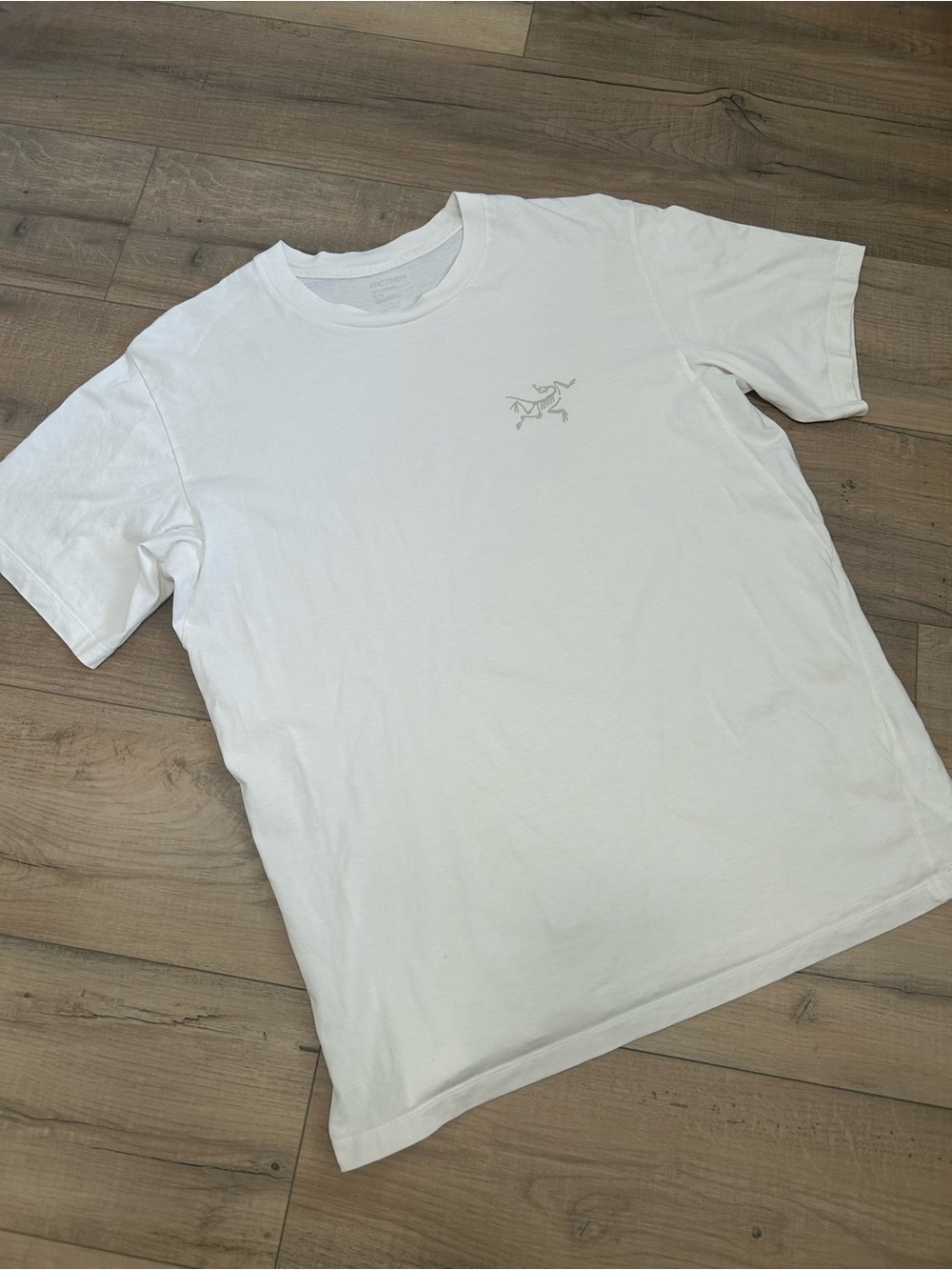 Arc'teryx White Short Sleeve Crew Tee with Small Chest Logo